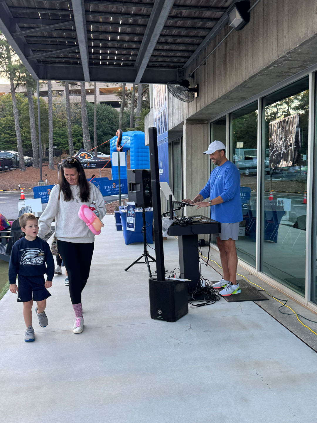 20251011_121628631_iOS