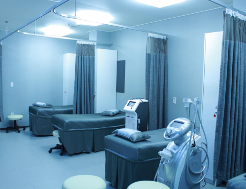 Painting in Occupied Healthcare Spaces: How Commercial Contractors Minimize Disruption