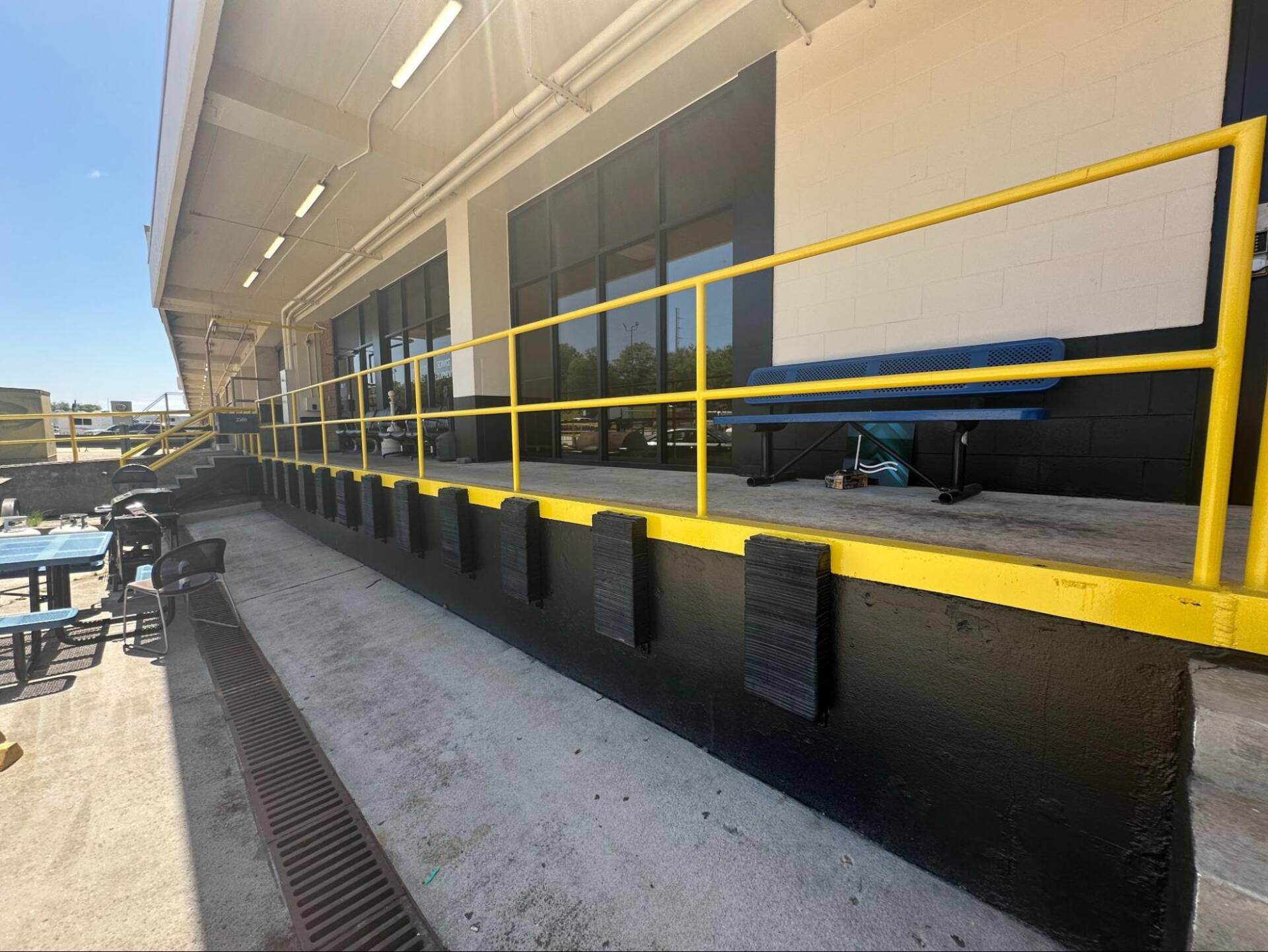SWA Cargo Building Repaint: Commercial Painting Around 24-Hour Logistics Operations